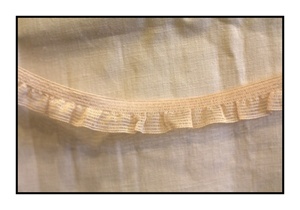 Woven White Lace Trim with Double Scalloped Edges 20mm Pale Dogwood Frill Stretch Trim 18mm